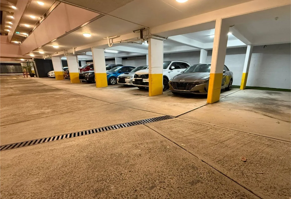 Marco Polo Motor Inn Sydney free parking Marco Polo Motor Inn Sydney Parking